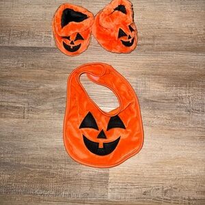 Halloween Pumpkin Bib and Booties Set